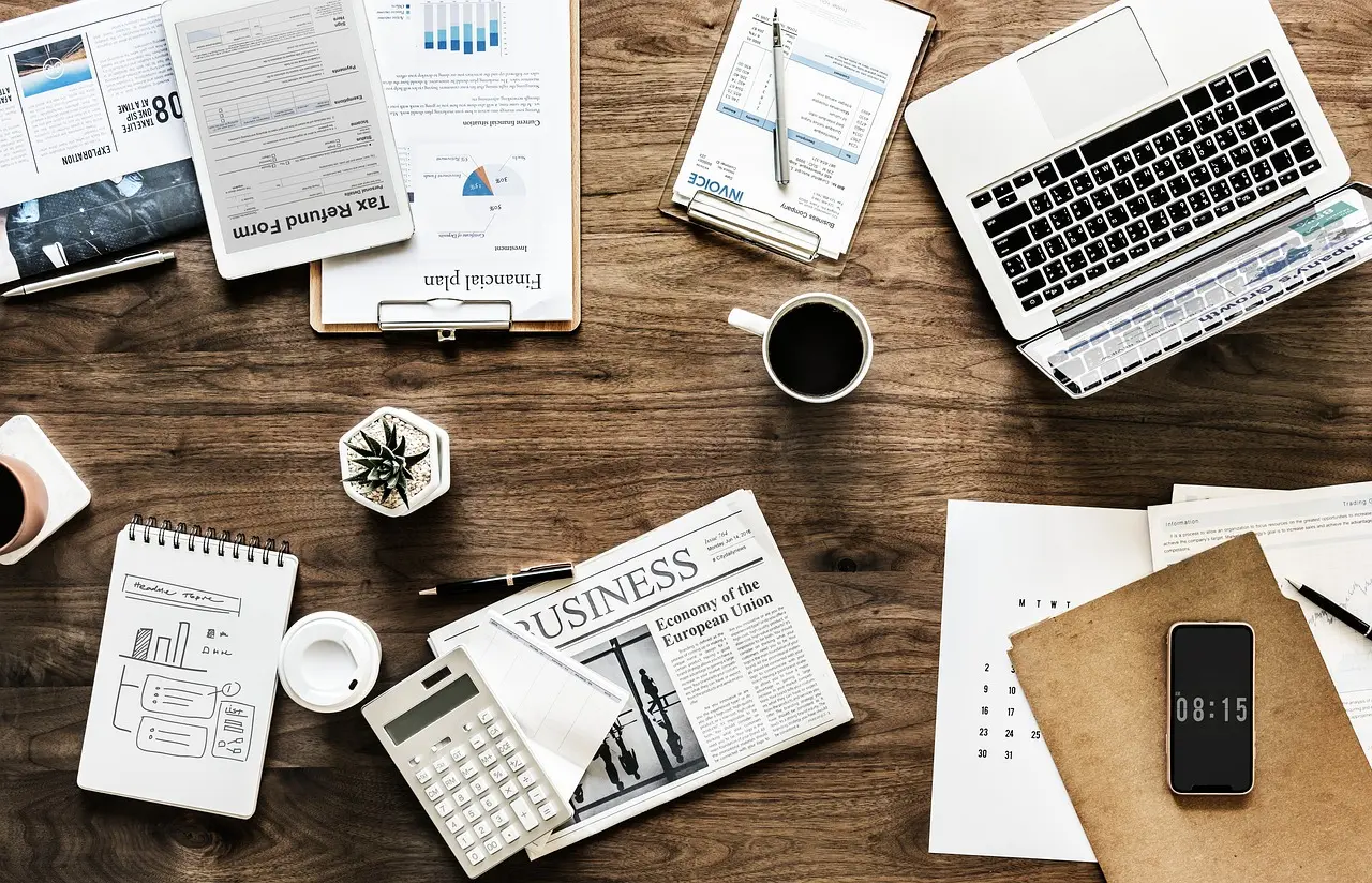 How to Choose: Matching Your Business Needs With the Right Content Solution